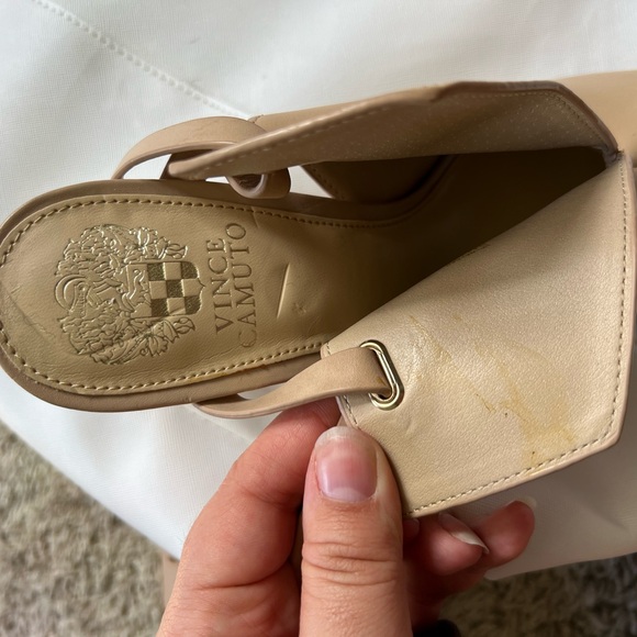 EUC Vince Camuto real leather heels - Picture 7 of 8